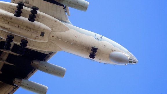 il-76