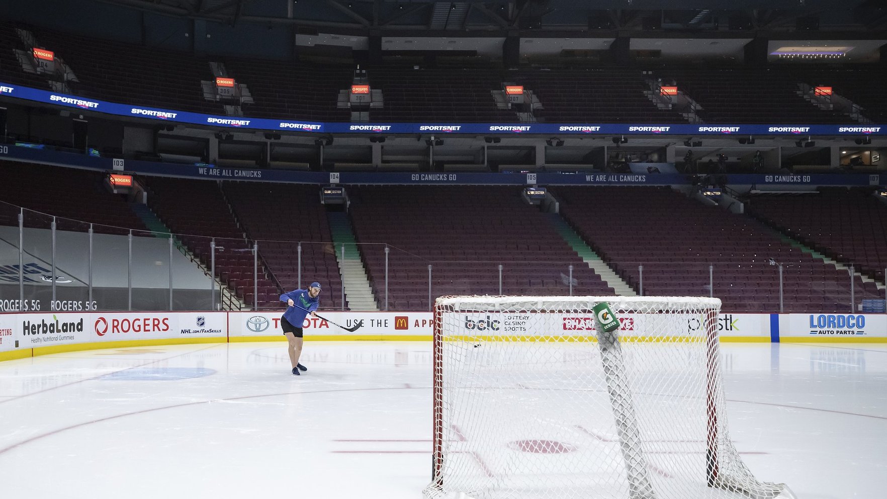 NHL satraukta par olimpiskā hokeja turnīra arēnas gatavību – nosūta savus pārstāvjus pārbaudē