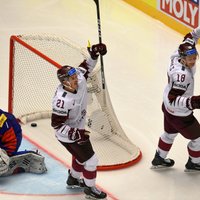 Дубль Букартса помог сборной Латвии одержать первую победу на ЧМ-2018 в основное время