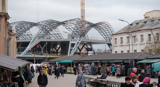 А где брать деньги на Rail Baltica? Оппозиция раскритиковала бюджет 2025 года, правительство отвечать не готово