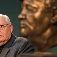 Mediji: Ukraina aizliedz Gorbačovam iebraukšanu valstī