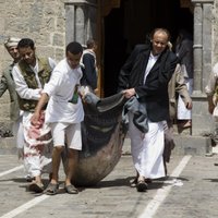 Три смертника-терориста в Йемене унесли жизни 77 человек