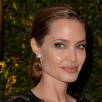 Анджелина Джоли будет судиться со СМИ из-за скандального видео
