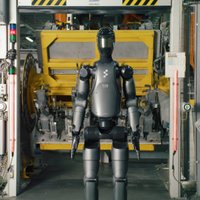 Video: BMW rūpnīcā darbu uzsācis cilvēkveidīgs robots