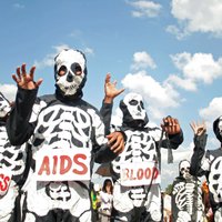 Savlaicīga HIV ārstēšana par 53% samazina AIDS iespēju