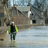 Pašvaldības: Valdība jautājumu par ārkārtas situāciju plūdu teritorijām neskatīja pēc būtības