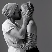 Video: Kā skūpstās 20 pilnīgi svešinieki