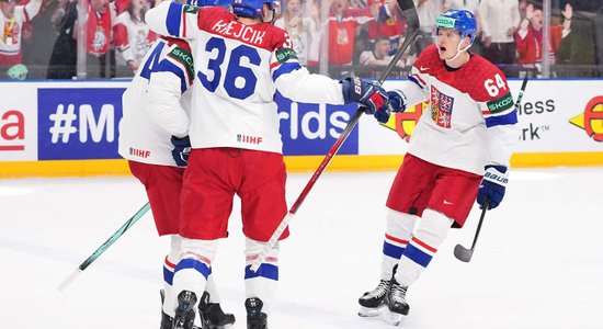 Čehijas hokejisti gūst septiņus vārtus un pārliecinoši uzvar Dāniju 