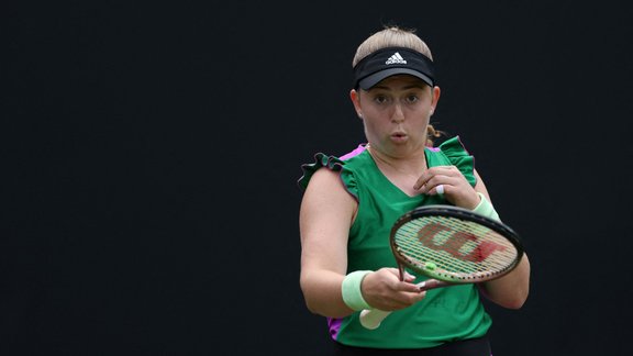 Teniss, Birmingemas turnīrs: Jeļena Ostapenko - Rebeka Marīno - 3