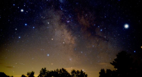 Ceļvedis astronomijas faniem: ko vērot debesīs septembrī