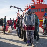 Spānijas krastos izglābti gandrīz 190 nelegālie imigranti