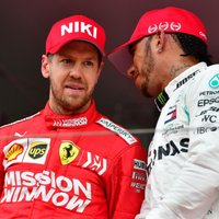 Hamiltons un Fetels uzrāda ātrākos apļa laikus Meksikas 'Grand Prix' pirmajos treniņos