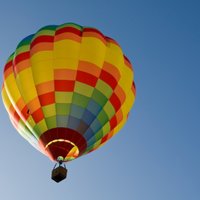 Atzīmējot cilvēka pirmo sekmīgo lidojumu, Salaspils pusē pacelsies vairāki gaisa baloni