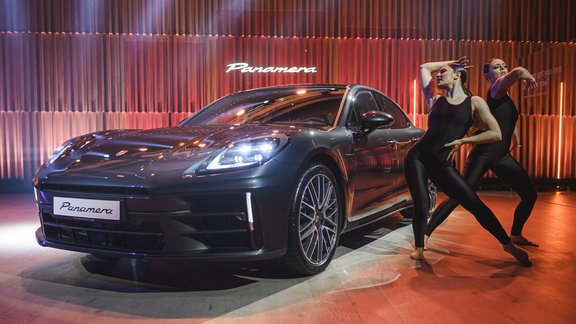 Porsche Panamera prezentācija