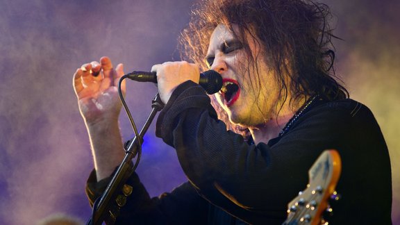 Robert Smith