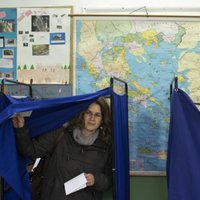 Grieķijā notiek parlamenta pirmstermiņa vēlēšanas