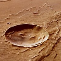 На Марсе сфотографирован необычный кратер