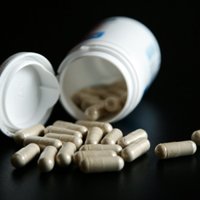 Pretgripas līdzeklis 'Tamiflu' – lieka naudas tērēšana, secinājuši pētnieki