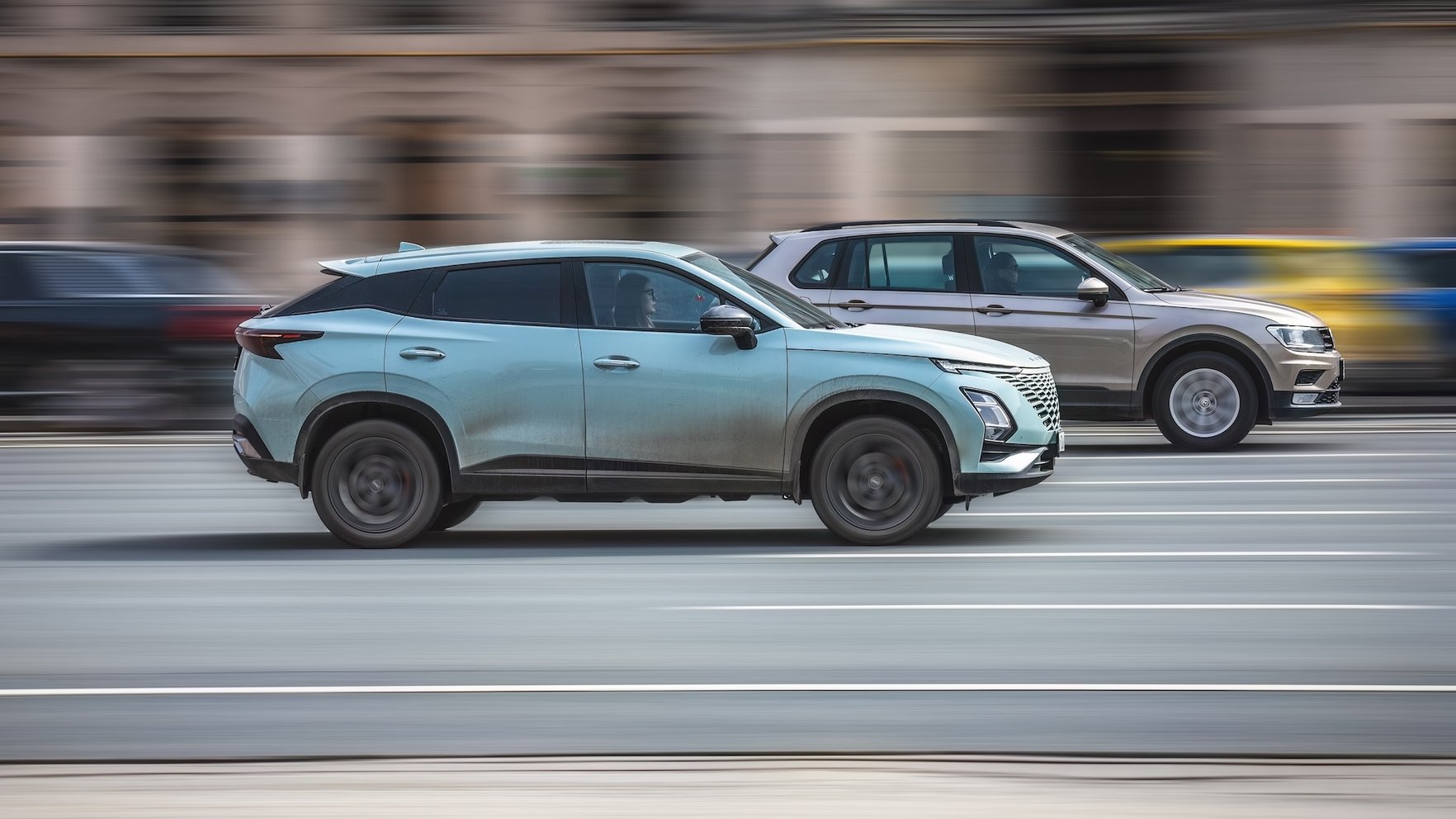 Pārdodu automobili. Kā to pārreģistrēt, vai man ir jādeklarē darījums un jāmaksā nodokļi?
