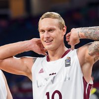 Latvijas basketbola izlases kandidātu sarakstā PK kvalifikācijai iekļauj arī Eirolīgas spēlētājus