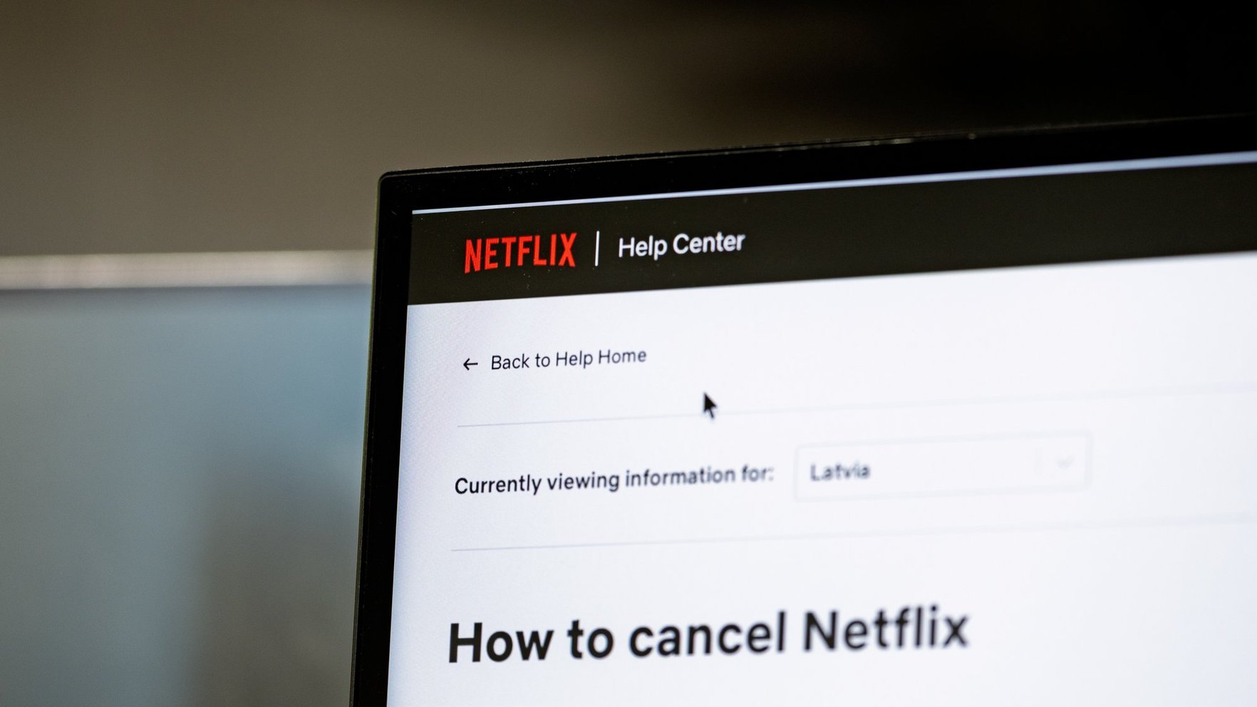 "Netflix" paplašina sadarbību ar seriāla "Maša un lācis" veidotājiem; Ukraina norāda uz propagandu