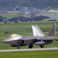 Пентагон ограничил дальность полетов новейших истребителей