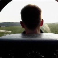 Video: Kā 'Germanwings' pilots Lubics lidoja ar planieri virs dzimtās pilsētas