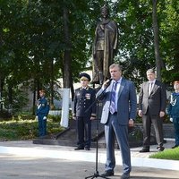 'Sarkanajam teroram' 99: Kirovā atklāj pieminekli čekistam Dzeržinskim