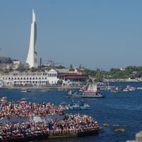 Украина: русский стал региональным в Севастополе, Донецке и Запорожье