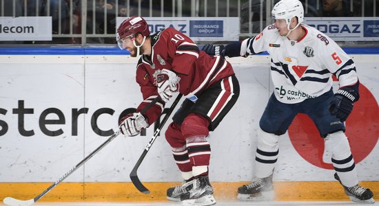 Bratislavas 'Slovan' pirmie zaudē cerības uz KHL 'play off'