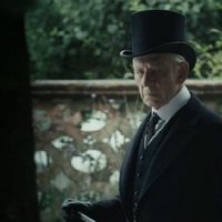 ВИДЕО: В Сети появился первый трейлер фильма о престарелом Шерлоке Холмсе