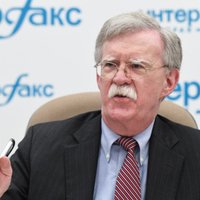 Pirms spēku izvešanas no Sīrijas ASV vēlas drošības garantijas kurdiem, pauž Boltons