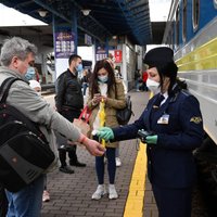 В Украине возобновились пассажирские железнодорожные перевозки