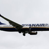 Kauņas policija aiztur vīrieti saistībā ar viltus brīdinājumu par spridzekli 'Ryanair' lidmašīnā