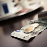 'Standard&Poor's' saglabā Latvijas kredītreitingu 'A-' līmenī
