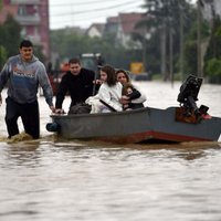 Pieci glābēji no Latvijas dosies cīnīties ar plūdu sekām Bosnijā un Hercegovinā