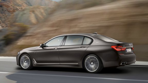 BMW M760Li xDrive