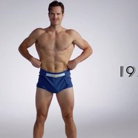 Video: Vīriešu pludmales tērpu evolūcija - 100 gadi trīs minūtēs