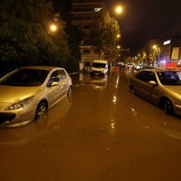 Foto: Plūdos Francijas Rivjērā vairāki bojā gājušie un pamatīgi postījumi