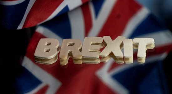 Страны ЕС одобрили применение соглашения по Brexit с 1 января