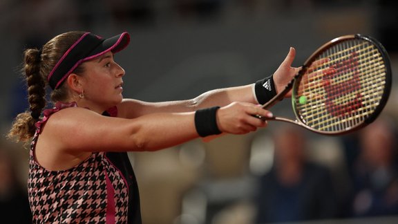 Teniss, French Open: Jeļena Ostapenko - Alizē Kornē - 3