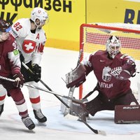 Latvijas izlase dramatiski zaudē pasaules vicečempionei Šveicei