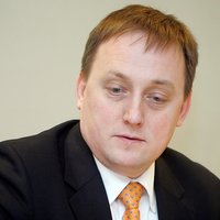 Latvijas Bankas padomes locekļa amatam virza Mārtiņu Kazāku