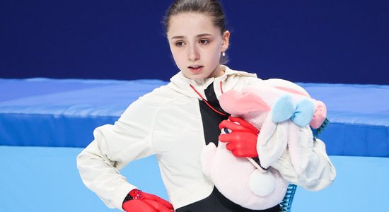 Vaļijevas skandāla sekas: sieviešu daiļslidošanas rezultāti būs neoficiāli