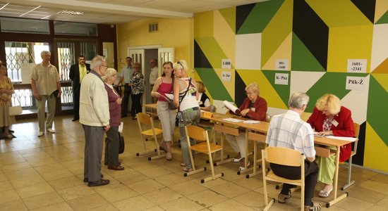 Выборы-2013: самая низкая явка в истории Латвии