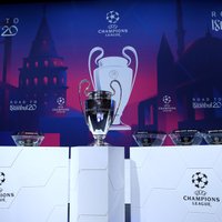 UEFA lēmusi atlikt klubu turnīru finālus