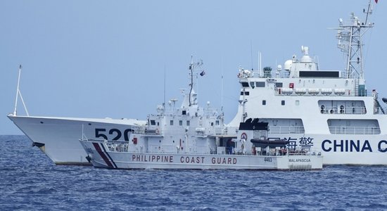 Filipīnas Dienvidķīnas jūrā nonākušas 'konfrontācijā' ar Ķīnu