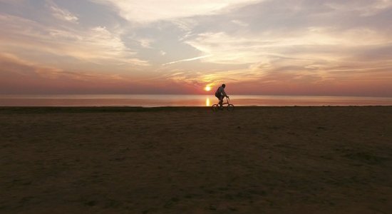 Video: Vai Saulkrasti ir piemēroti tūristu uzņemšanai un ko tur darīt?