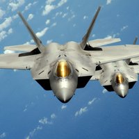 США разместили на западе Германии многоцелевые истребители F-22 Raptor