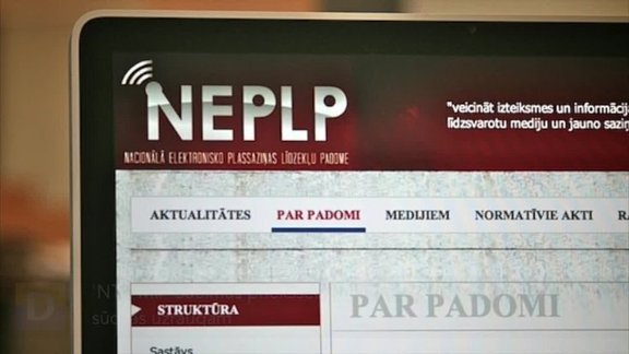 'NTV Mir' Saeimas priekšsēdētāju nodēvē par neonacisti; NEPLP sūdzas uzraugam